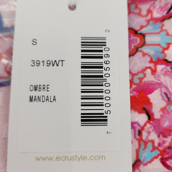 Ecru Ombre Mandala Pink Halter Silk Blend Top Size Small - Picture 12 of 16